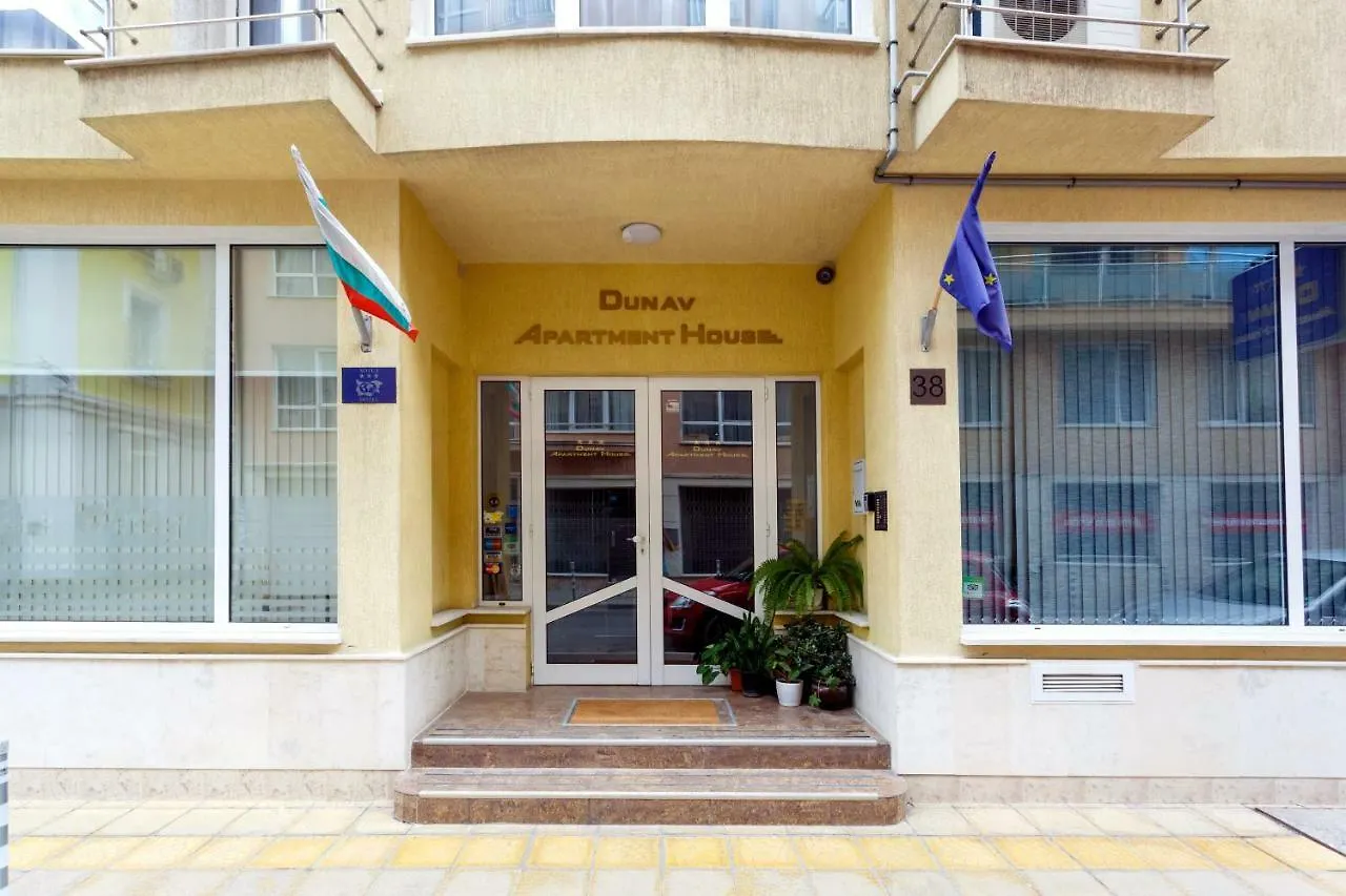 Dunav Apartment House Sofia 3*,