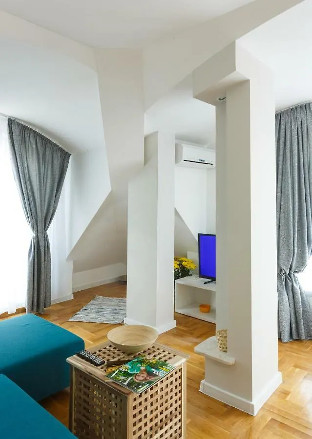 Dunav Apartment House Sofía 3*,